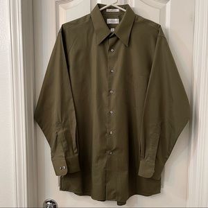 Van Heusen Wrinkle Free Button Down Shirt: Olive - Large 16.5 - 32/33